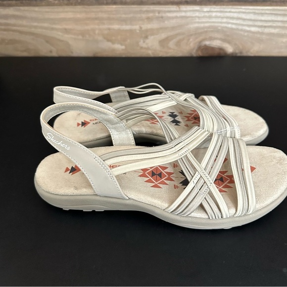 Skechers Reggae Slim Simply Stretch Sandals Beige Taupe Slingback Size 8 - Picture 5 of 10